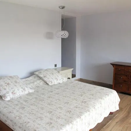 Saint-michel-lobservatoire Sleeps 8 Pool Wifi Hébergement de vacances *